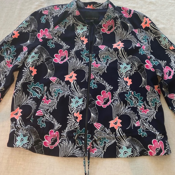 Banana republic zip floral jacket drawstring waist size large black background. - Picture 2 of 8